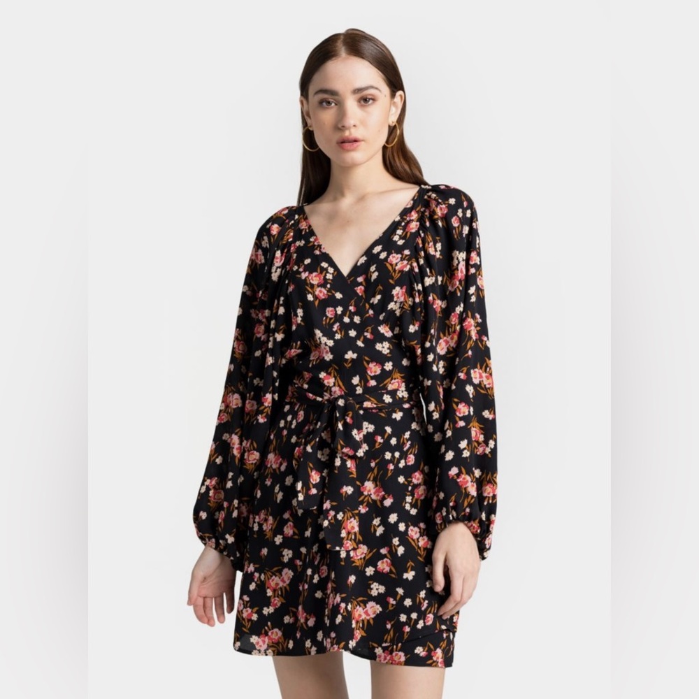 A.L.C Size 10 Carlo Floral Wrap
Balloon Sleeve Mini Silk Dress